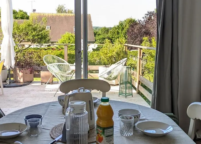 Casa de Férias Echapee Blonvillaise, Maison Familiale Avec Jardin *