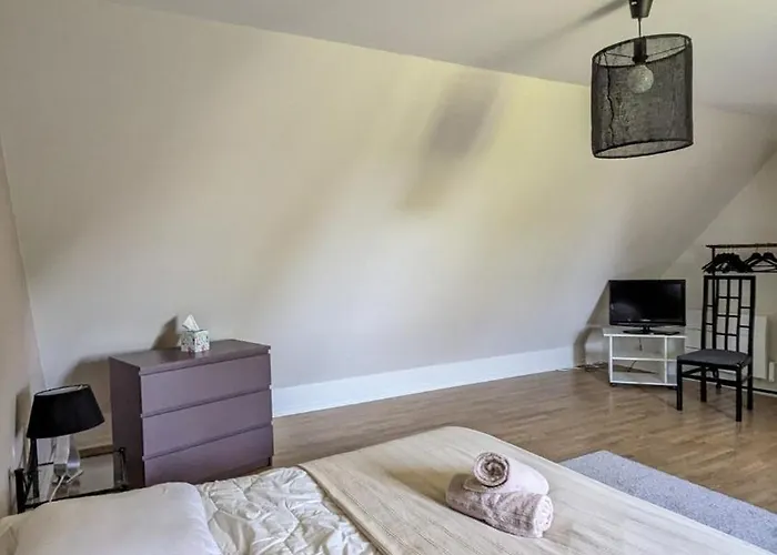 Casa de Férias Echapee Blonvillaise, Maison Familiale Avec Jardin